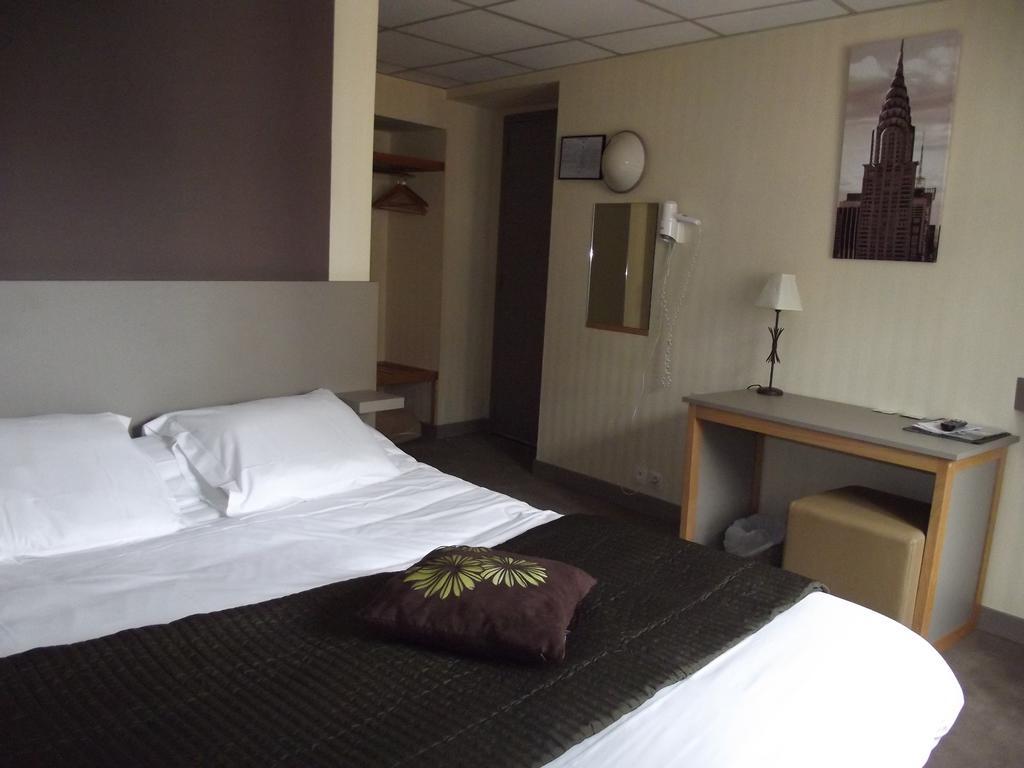 Le Minotel Vitre  Room photo